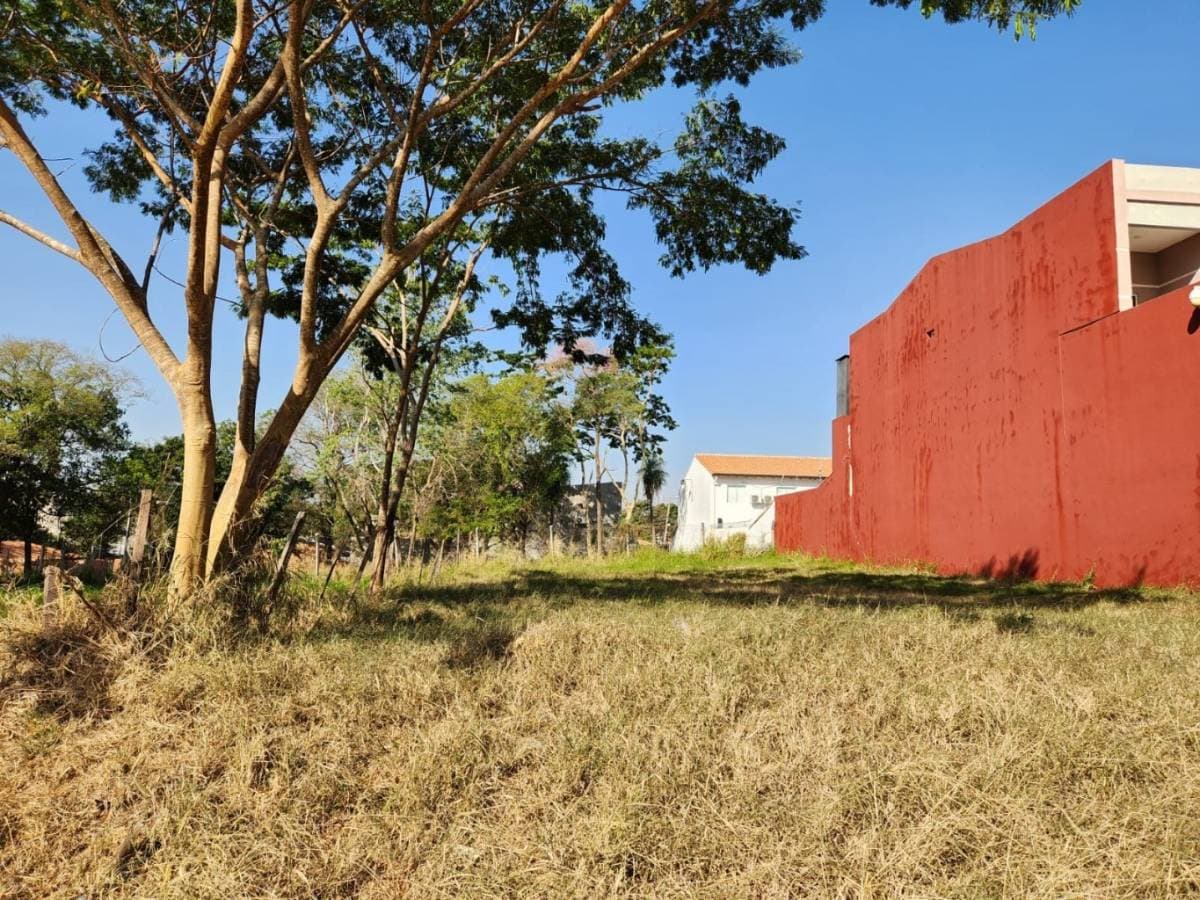 terreno de 360 m2, a una cuadra de la Avda. 1° de Marzo, foto 2