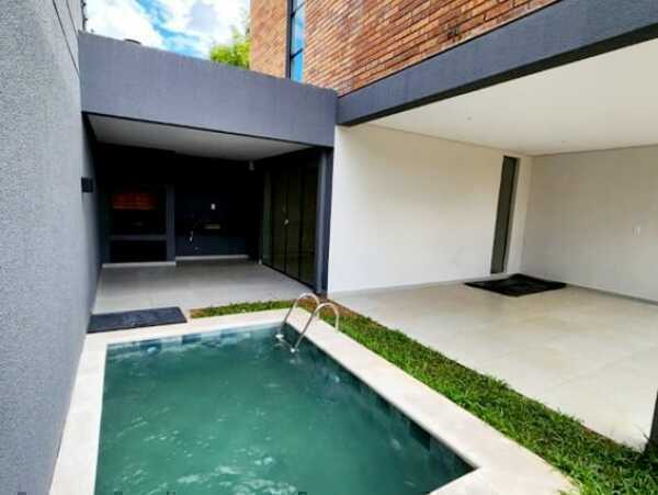 En venta – dúplex en loma merlo