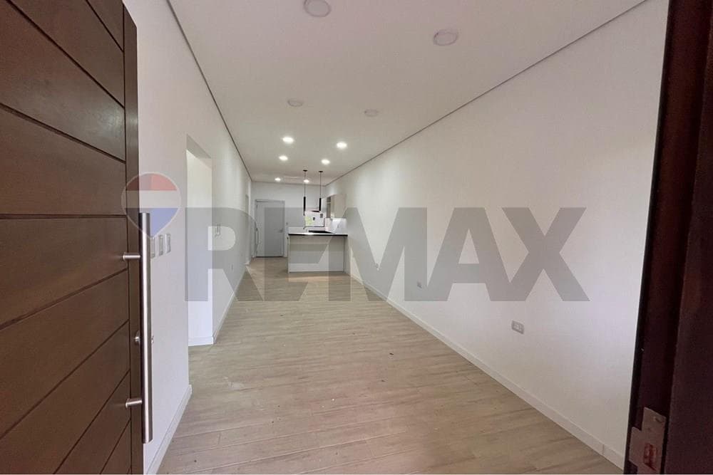 Departamento - Alquiler - Luque, Central, Paraguay — foto 5