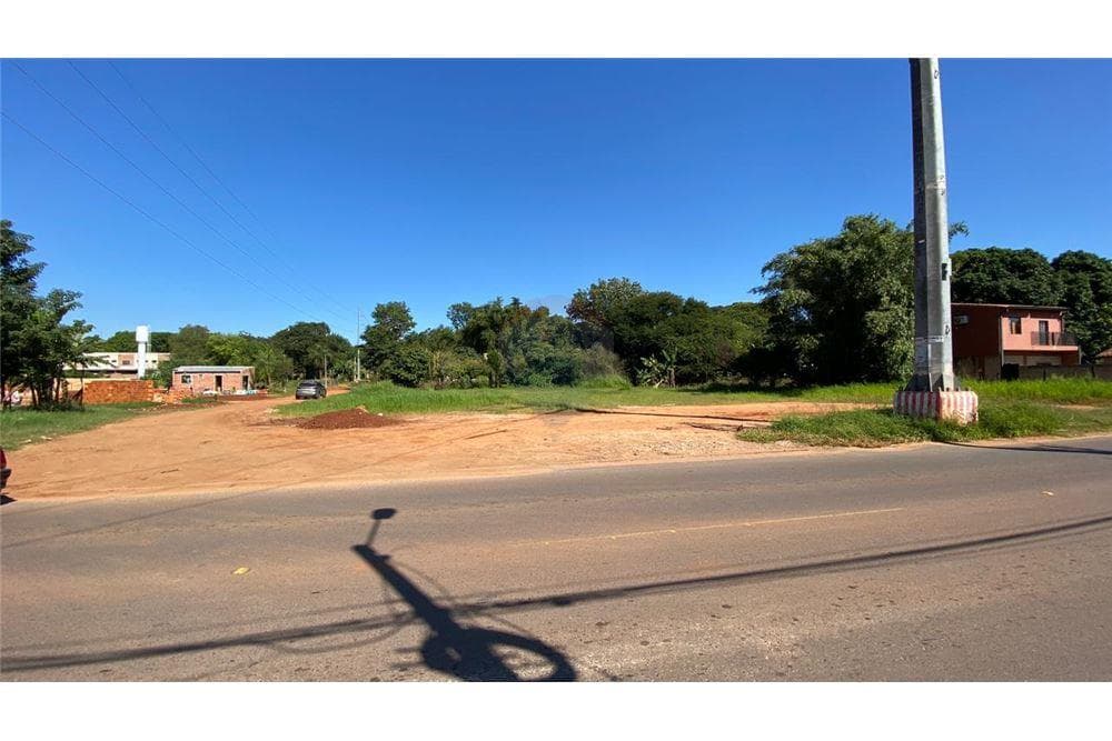 terreno de 1.480m2 en esquina sobre Av. Laguna Grande, foto 2