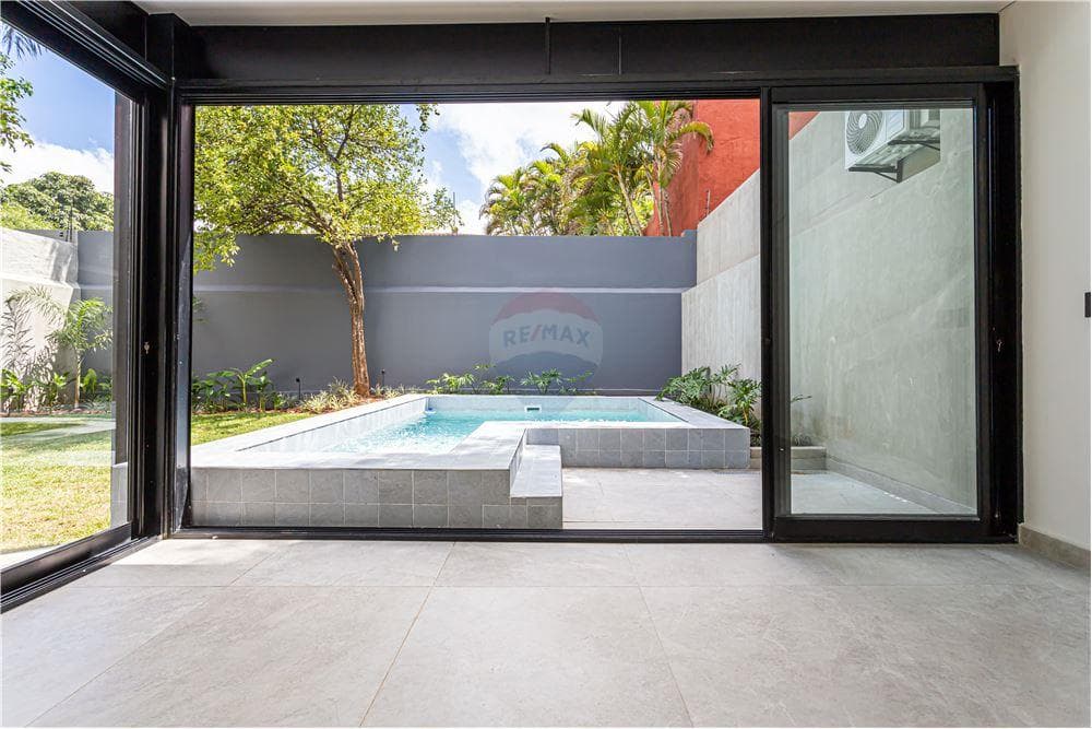 Residencia Premium en Mburucuya, foto 3