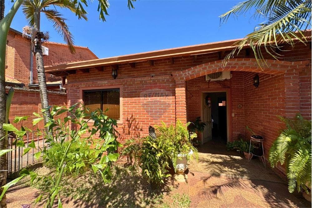 Casa en el barrio de san jorge Asunción, foto 4