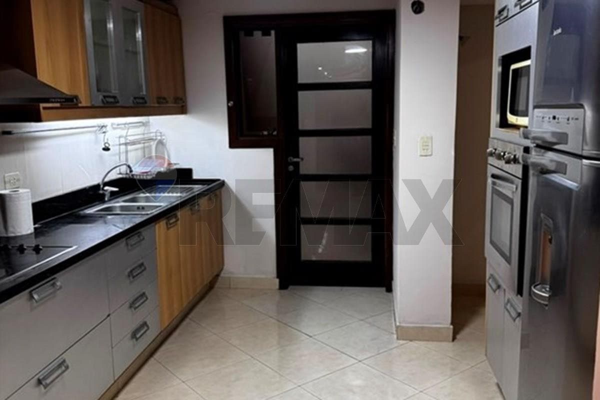Residencia - Alquiler - Sajonia, Asunción, Paraguay, foto 5