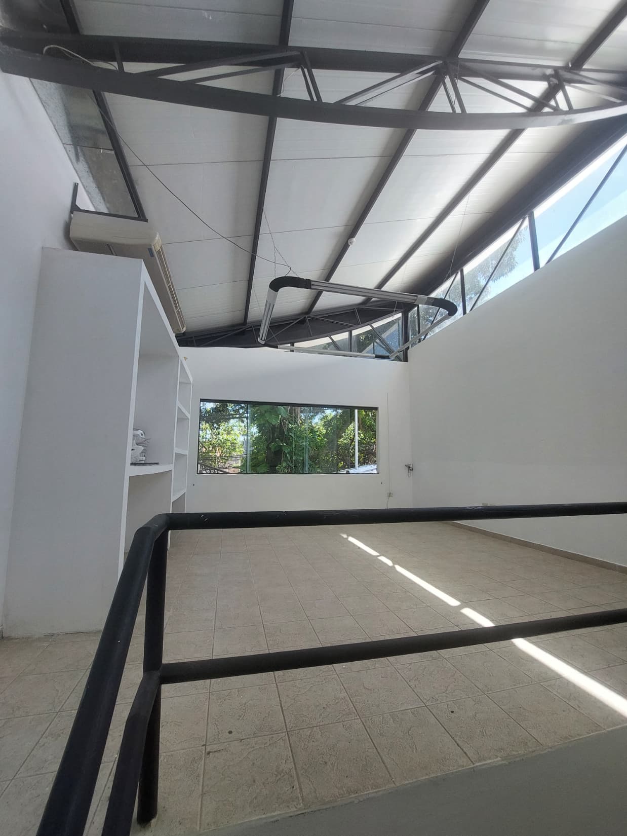 Salon comercial paseo quimbaya s/boggiani — foto 4