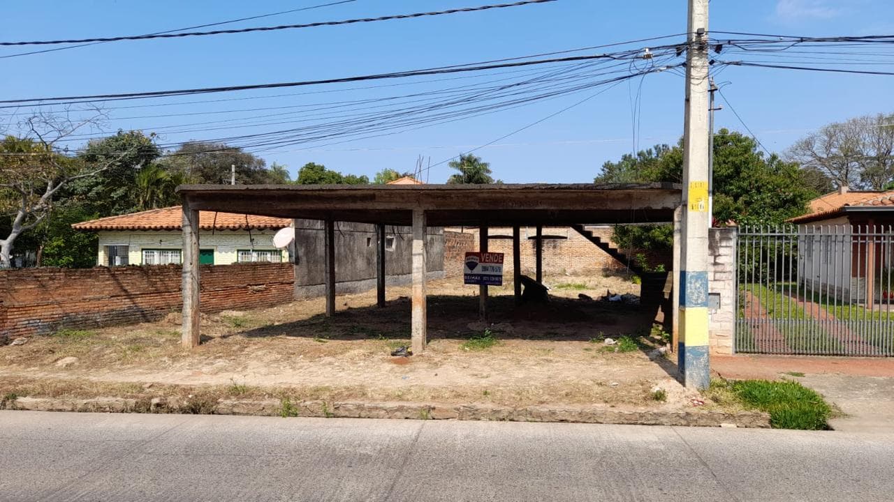 Vendo terreno con losa en zona residencial