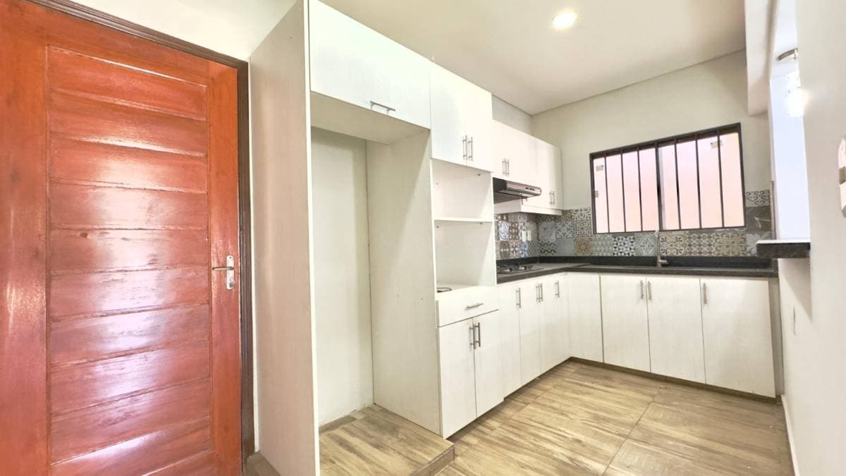 Casa de 2 dormitorios - barrio hipódromo Asunción, foto 5