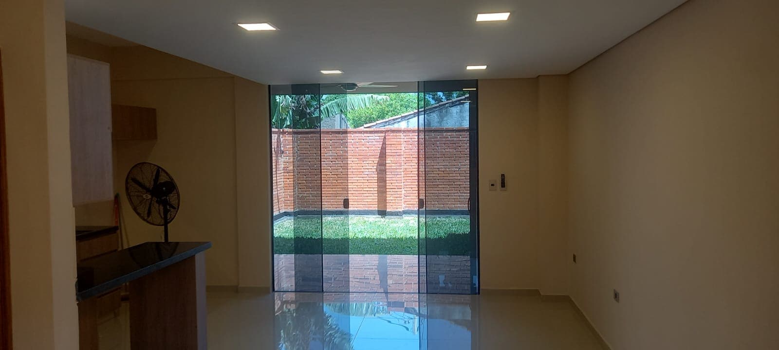 Duplex a estrenar ubicado en San Lorenzo al limite con Fernando — foto 3