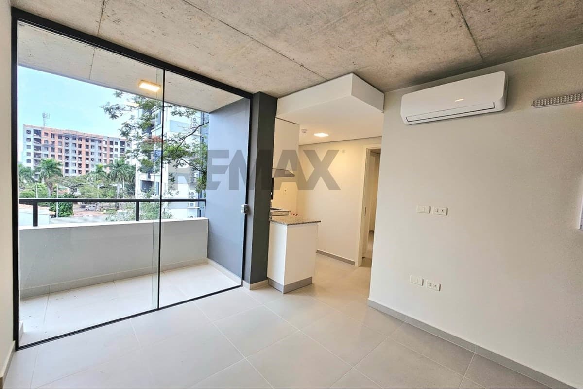 Departamento - Alquiler - Luque, Central, Paraguay, foto 2