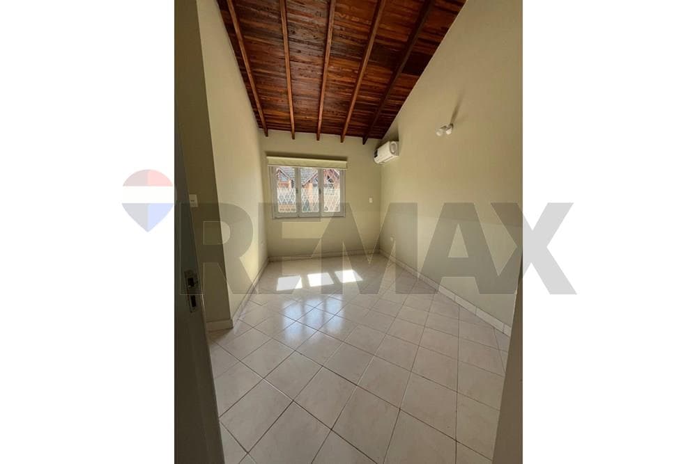 Dúplex en alquiler Villa Morra, foto 2