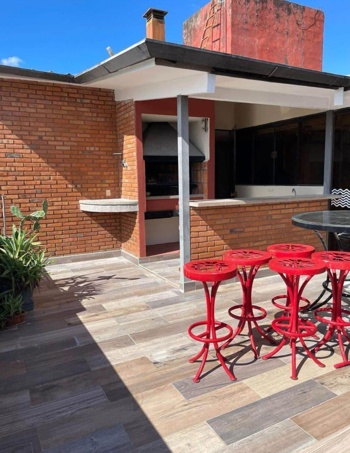 Amplio dpto tipo penthouse 240 m2 barrio Jara, foto 5