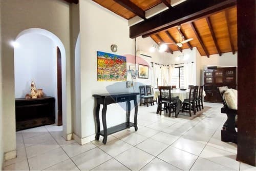 Casa en alquiler madame lynch — foto 4