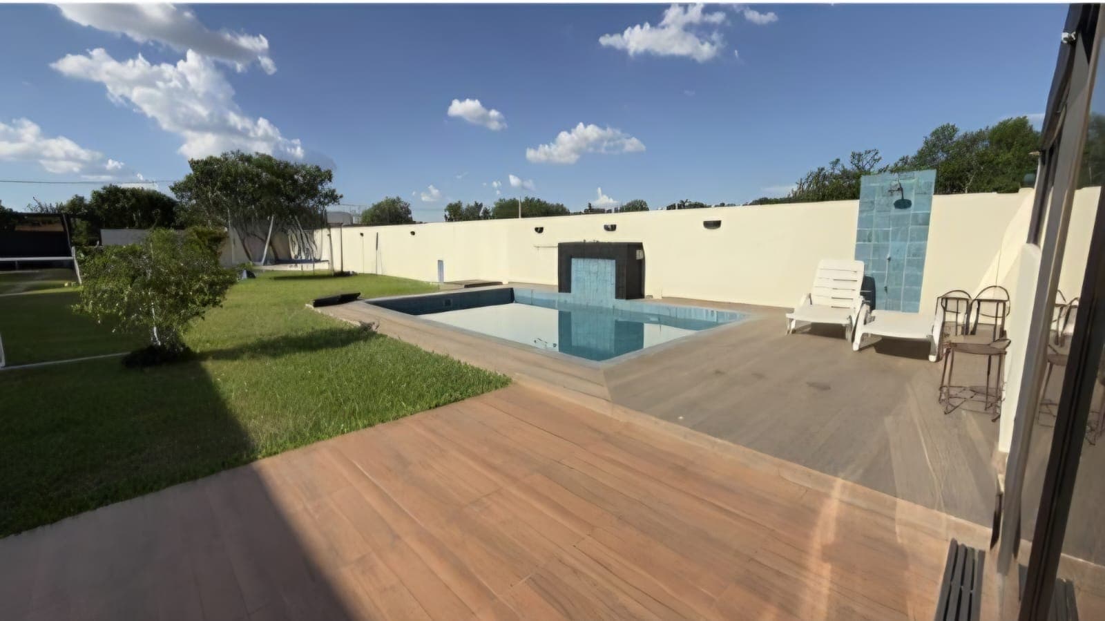 Residencia amplia y moderna con piscina y quincho - San Bernardino — foto 3