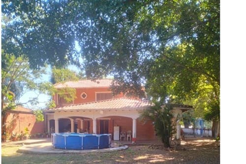 Amplia casa en lambare, foto 2