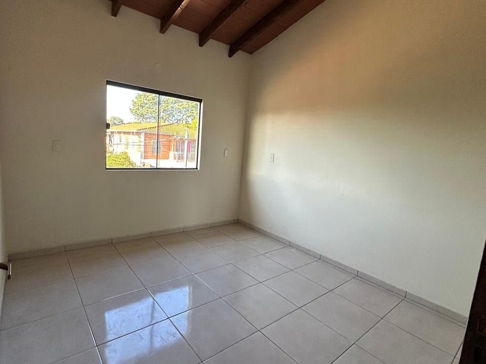 Duplex de 3 dormitorios en mbocayaty Villa Elisa — foto 2