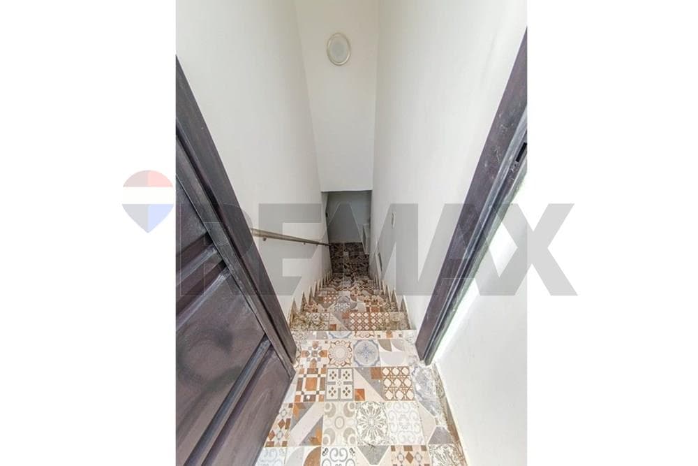 Venta-tríplex-altos del golf-lambare, foto 2