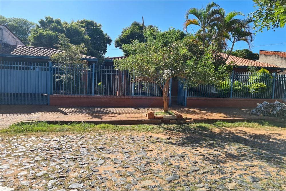 terreno a pasos de Casa Rica Los Laureles, foto 2