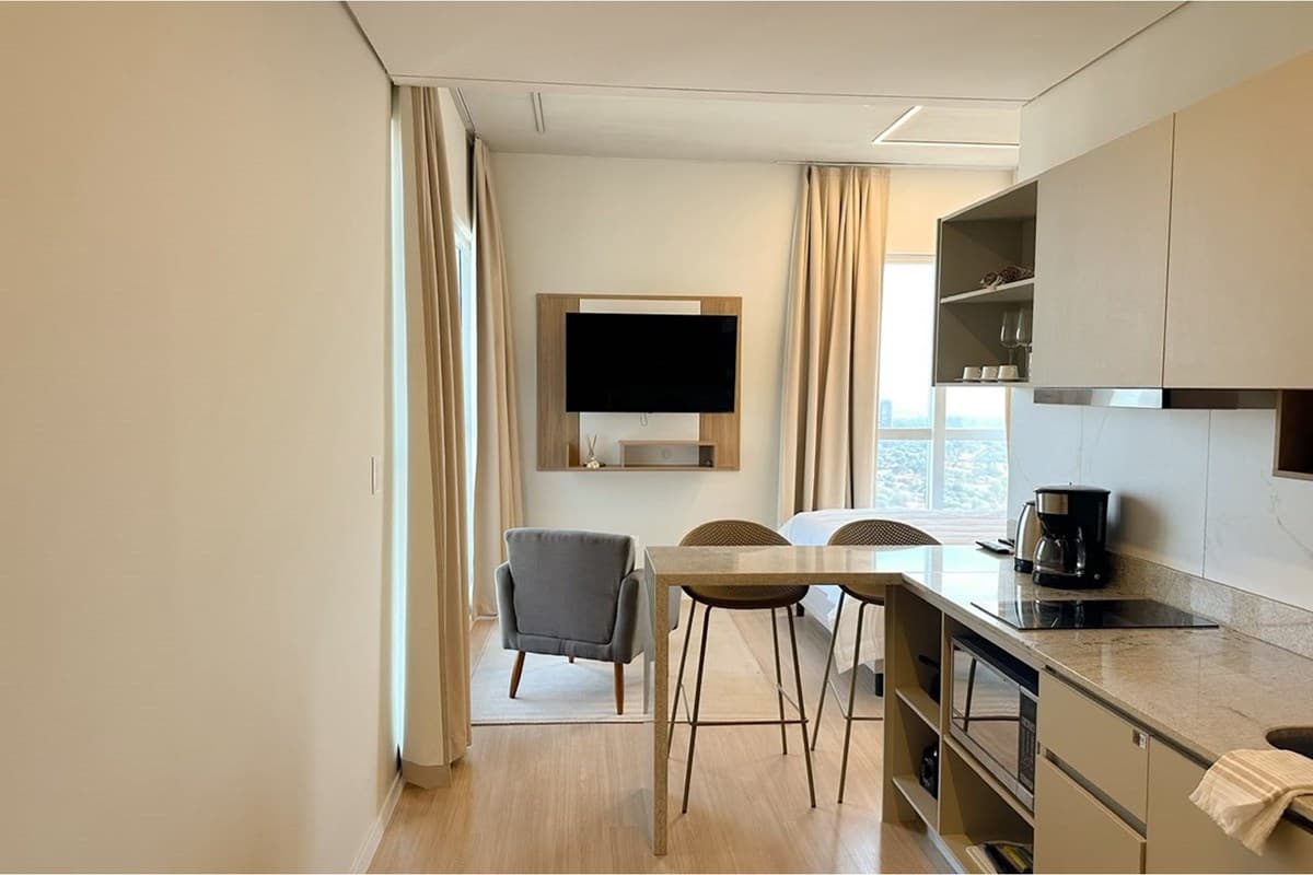 Departamento-Alquiler, Las Lomas (Carmelitas), Asunción