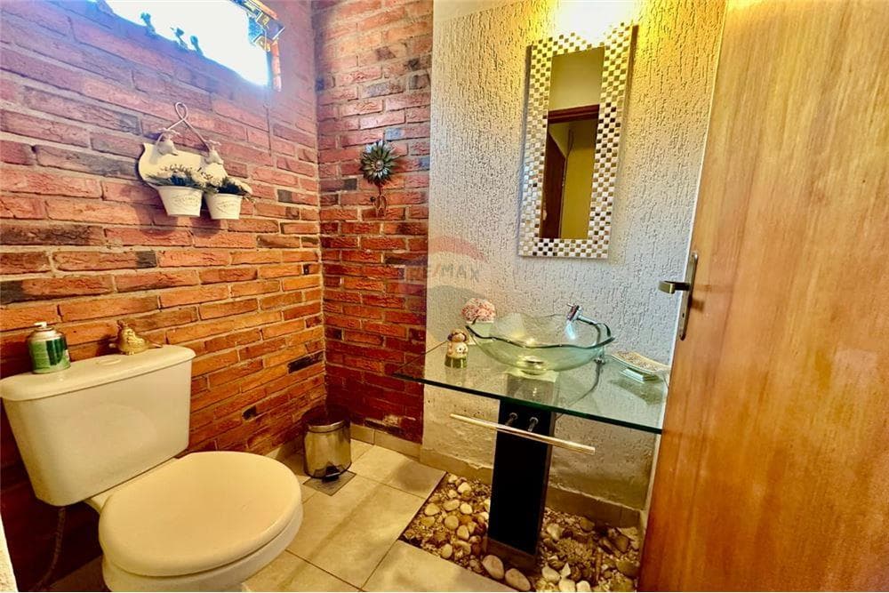 Hermosa casa en Luque, foto 4
