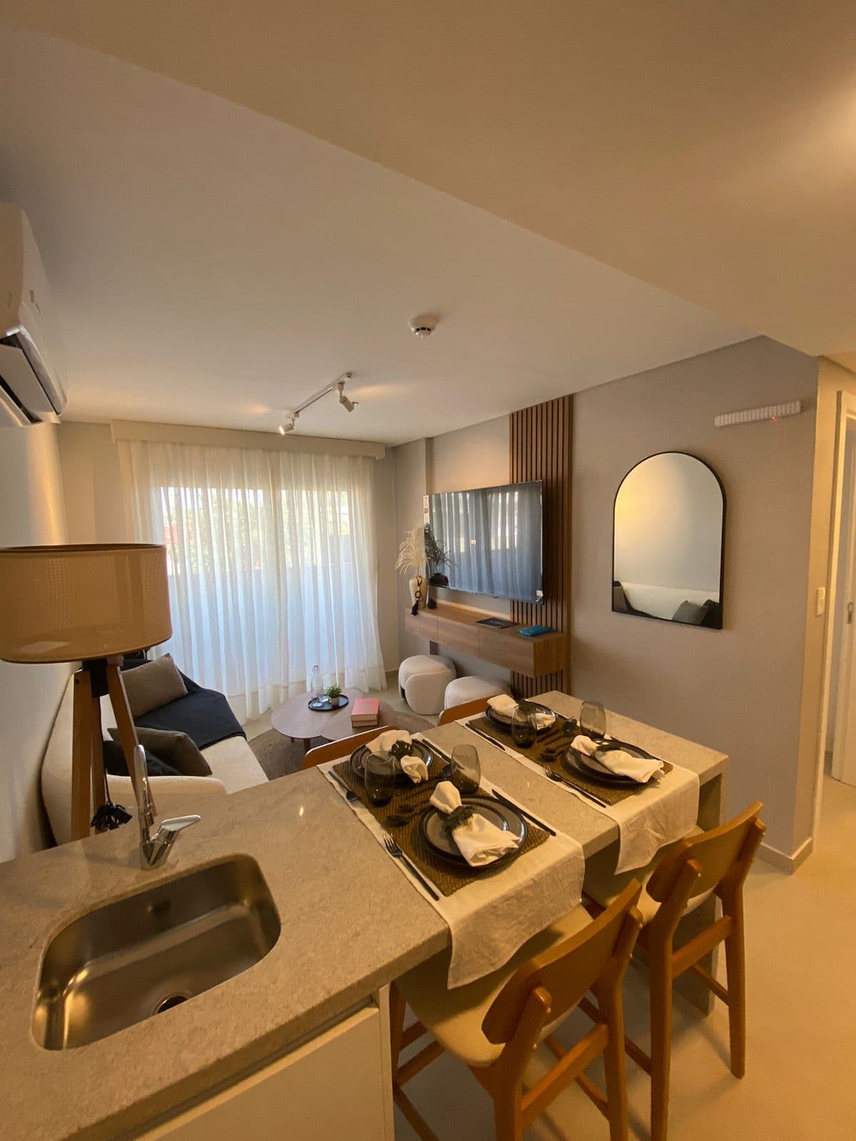 Vendo hermoso departamento en pozo Mariano Roque Alonso