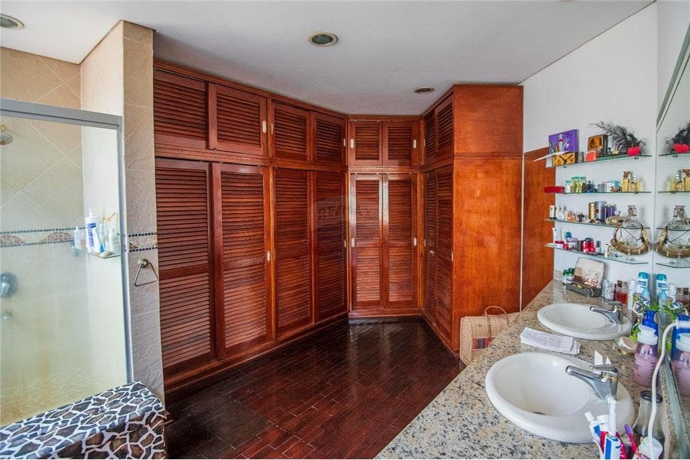 Amplia residencia en San Lorenzo zona una, foto 4