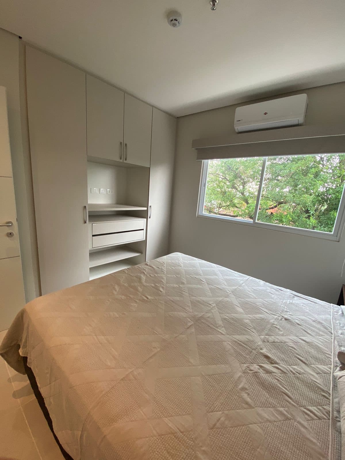 Barrio mburucuya en venta departamento amoblado de 1 dormitorio con cochera — foto 5