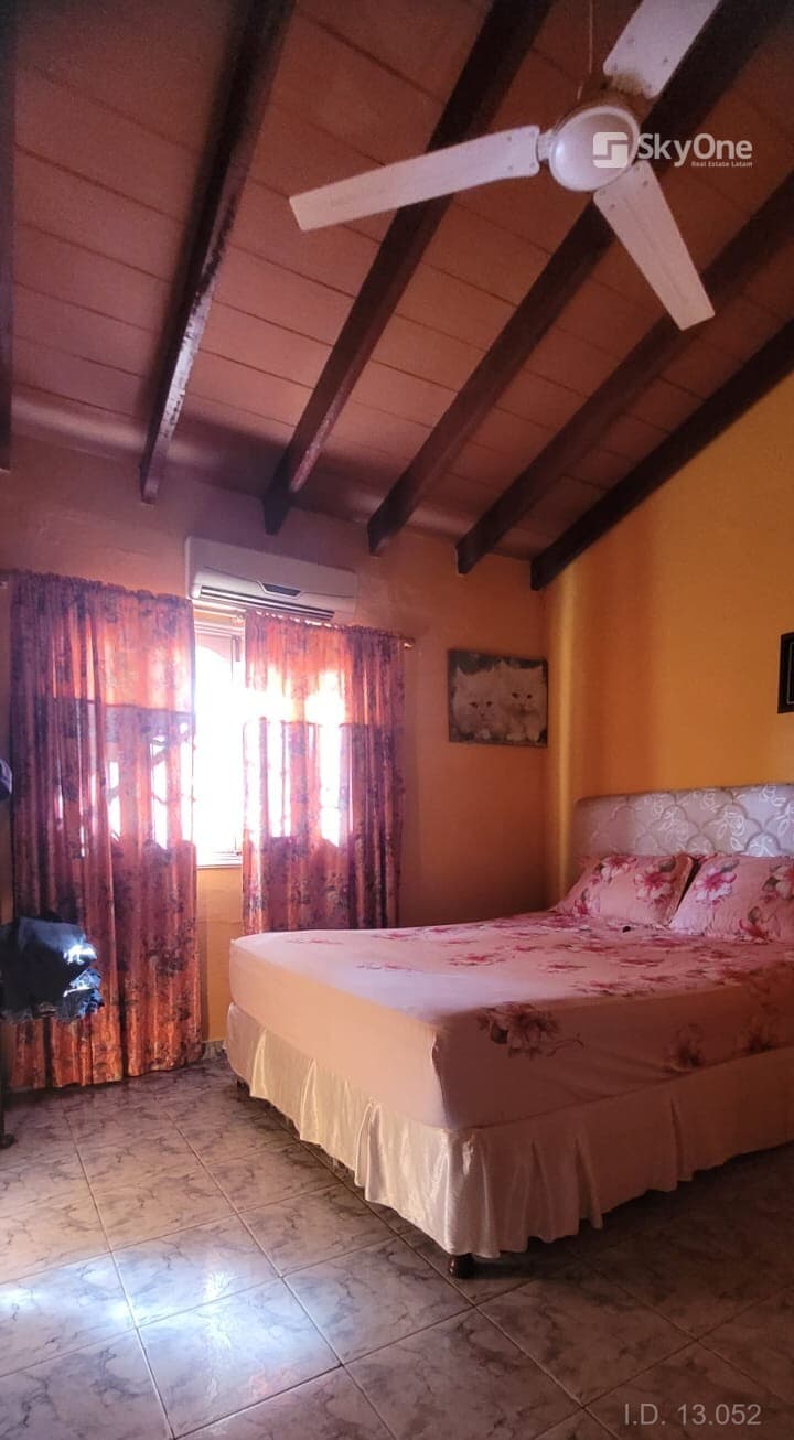 ¡oportunidad de inversión en remate! Casa con local comercial en san antonio, foto 3