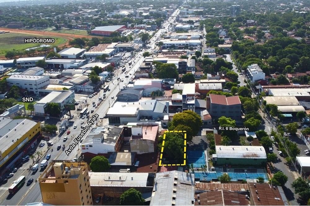 Terreno Ideal p/ Local Comercial - Los Laureles, foto 3