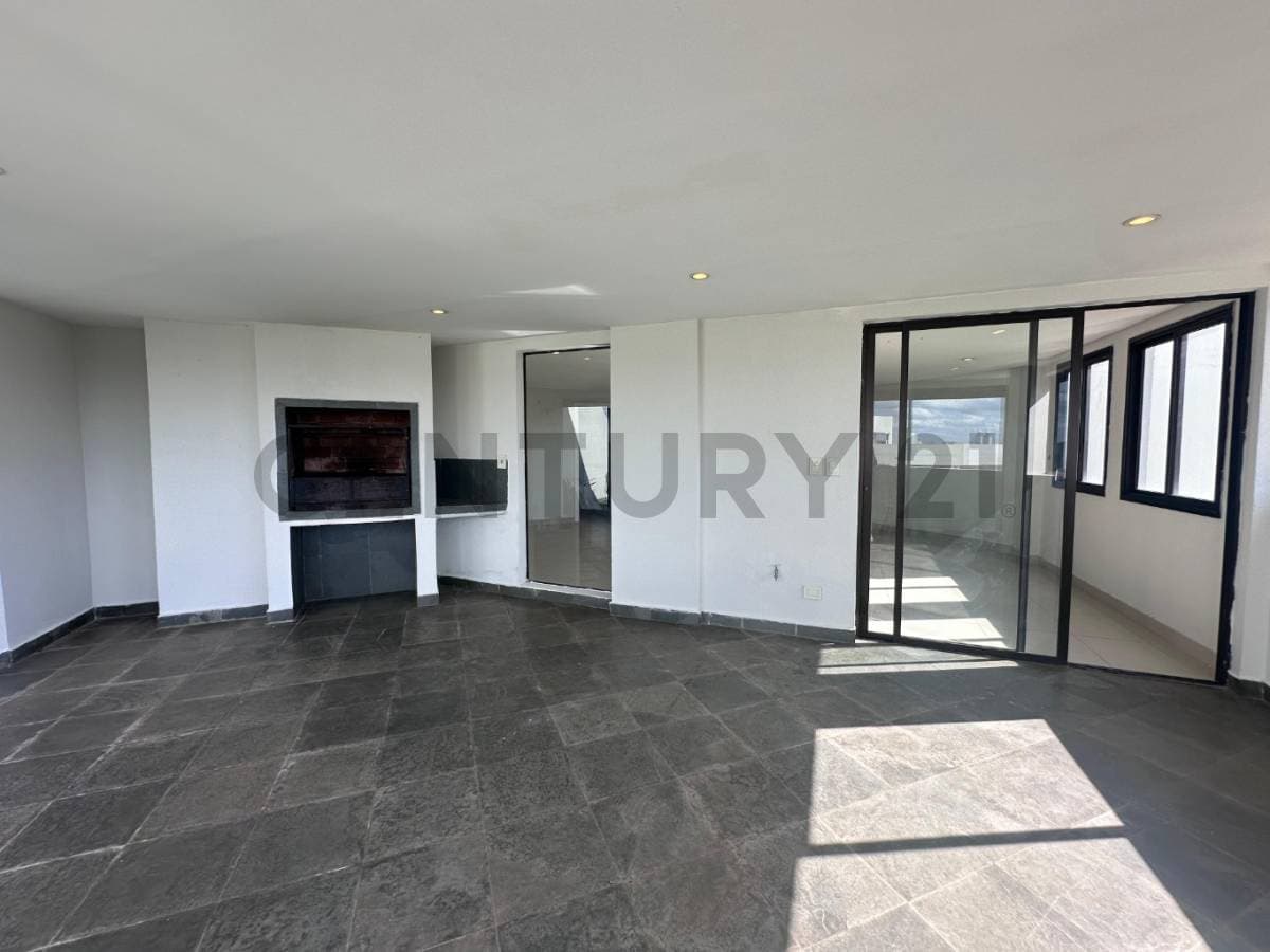 Departamento de tres dormitorios más área de servicio en moravia, foto 2