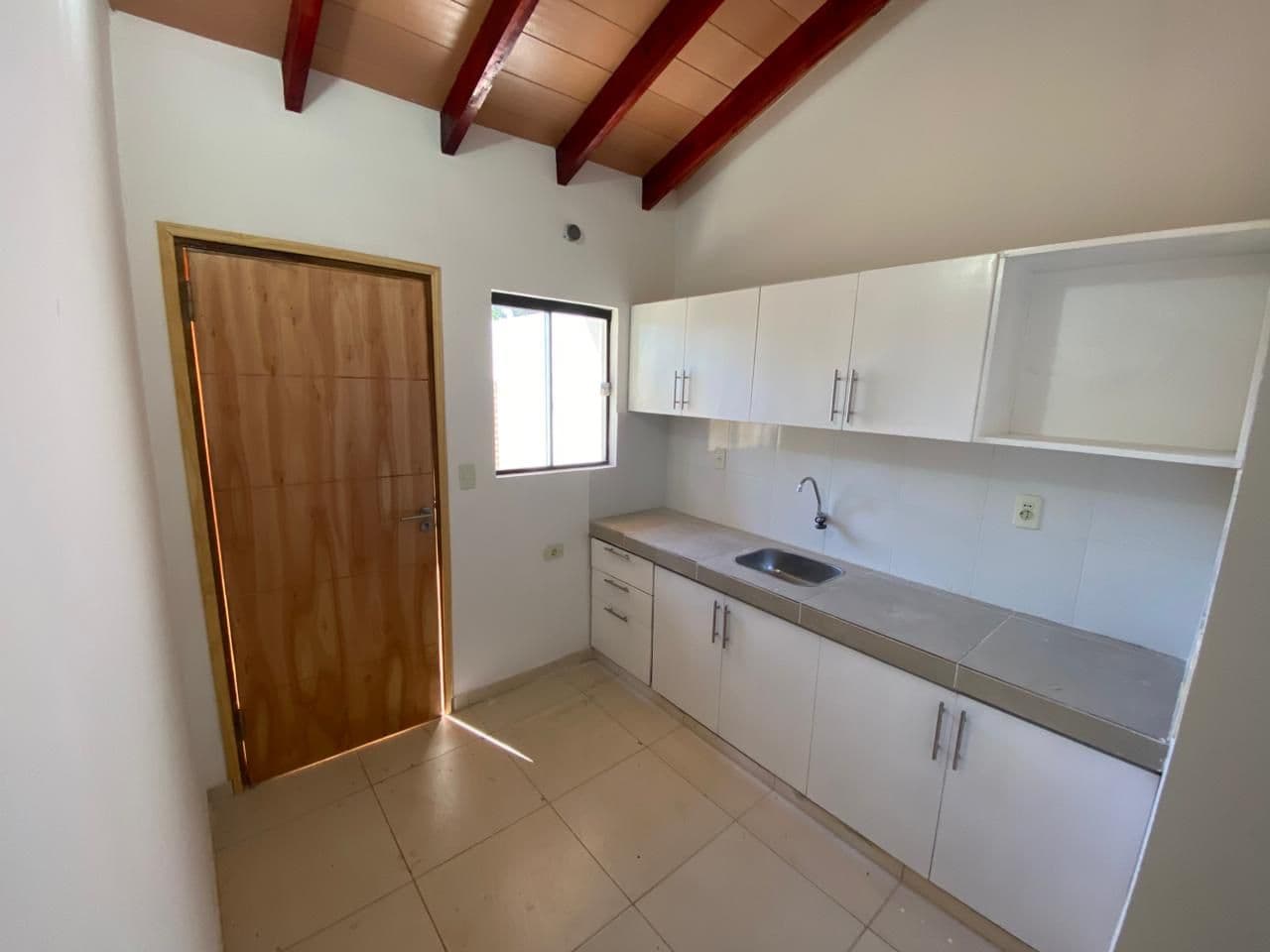 Casas a estrenar en Ñemby, foto 5