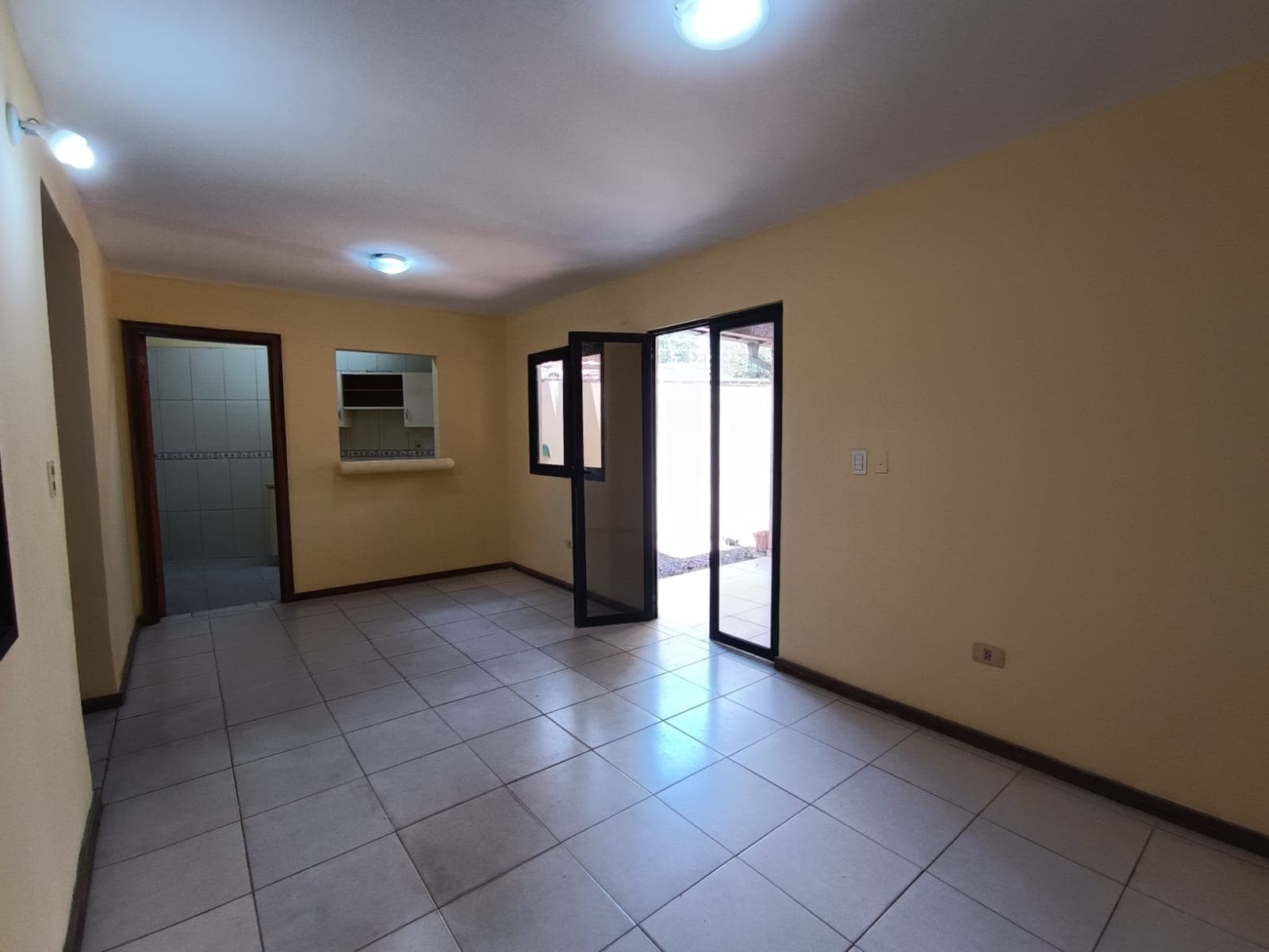 – dúplex en barrio nazareth, foto 2