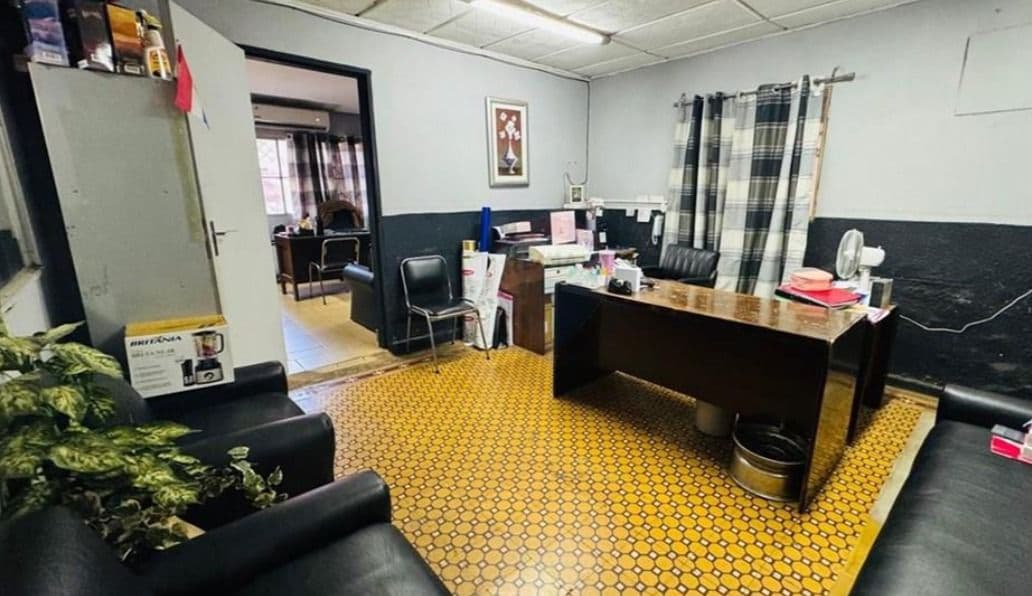 Propiedad Para Uso Comercial O Desarrollo, foto 5