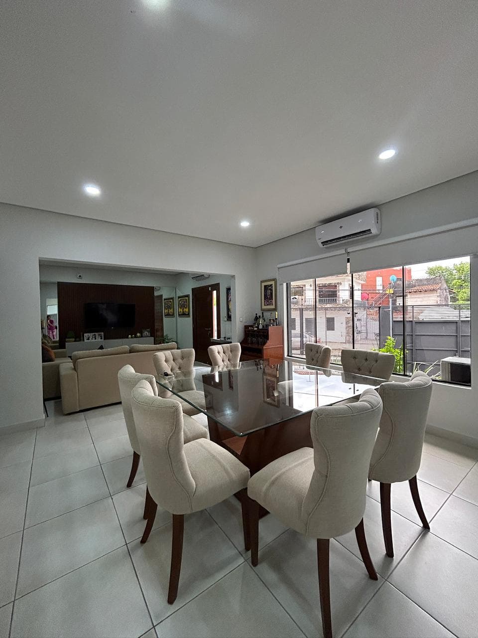 Casa en Venta en Asuncion con 5 habitaciones (3 en suite), foto 3