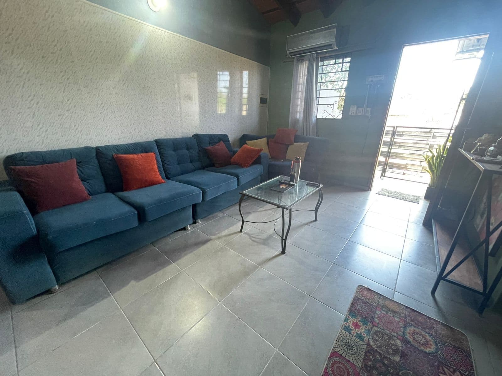 Se Vende Chalet de 3 dormitorios por 320 millones en Ñemby!, foto 2