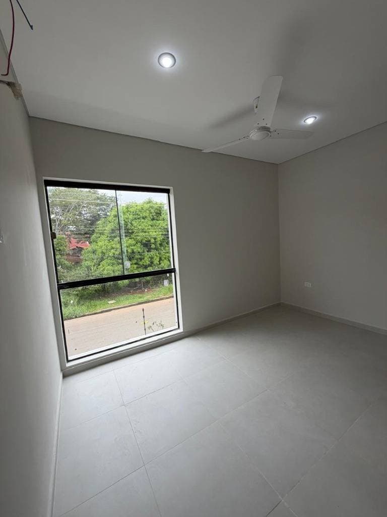 Duplex a estrenar en Villa Adela - Luque — foto 5
