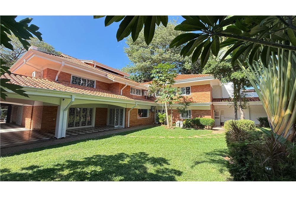 En venta residencia zona centenario, foto 3