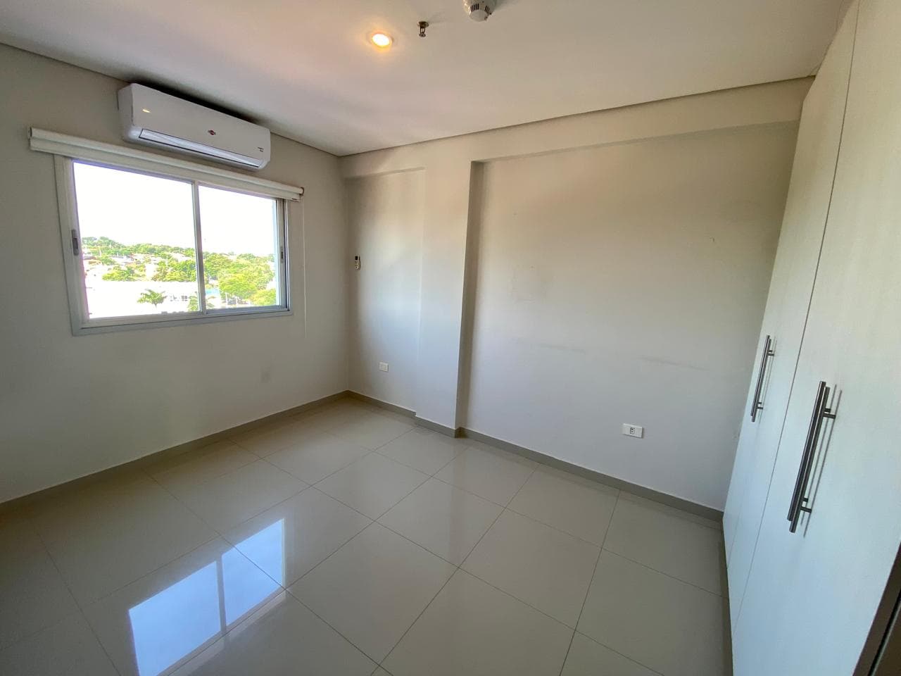 Hermoso Departamento Zona Molas Lopez, foto 5