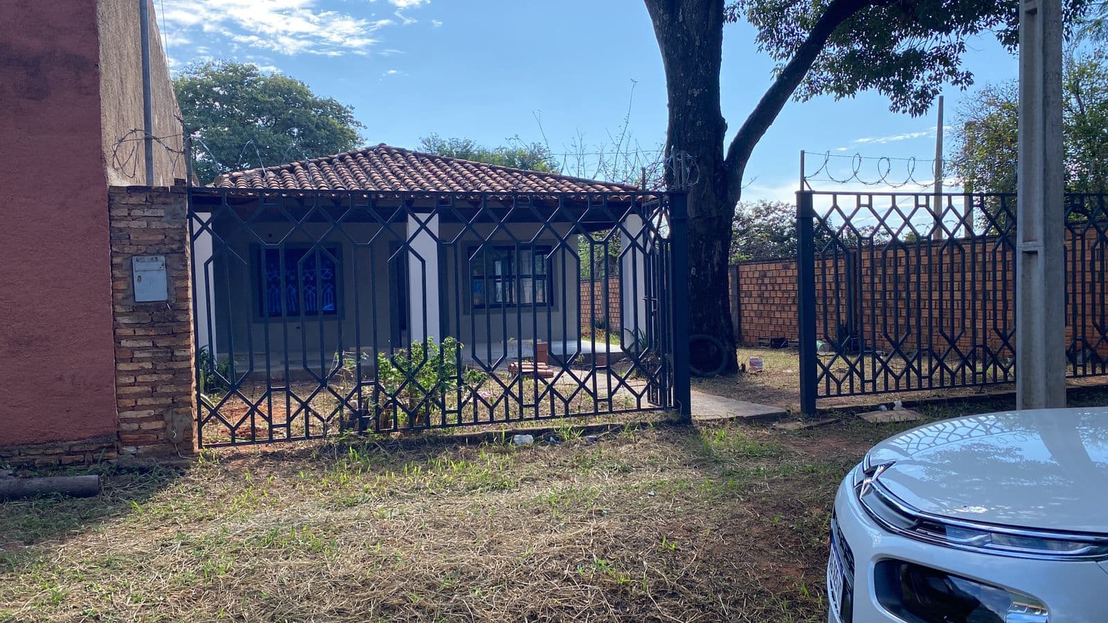 - CASA - 576 m² - B° San Luis, Capiatá, foto 3