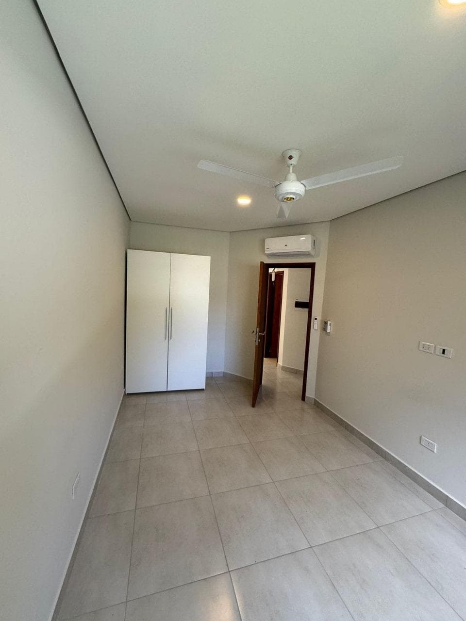 Duplex zona shopping Pinedo, foto 4
