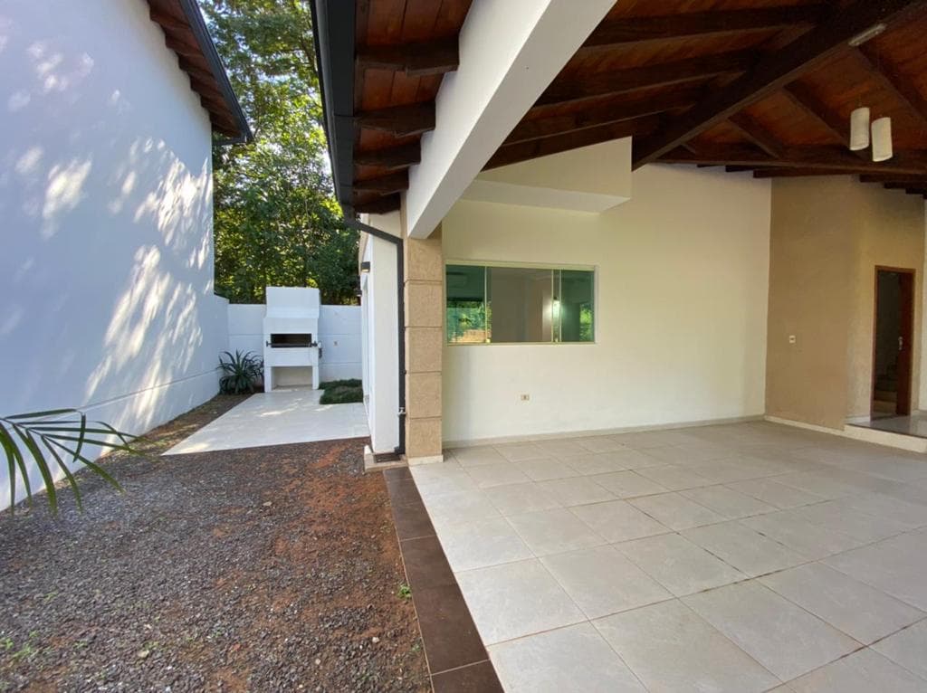 Cómodo dúplex con quincho en alquiler – zona grupo habitacional, foto 1
