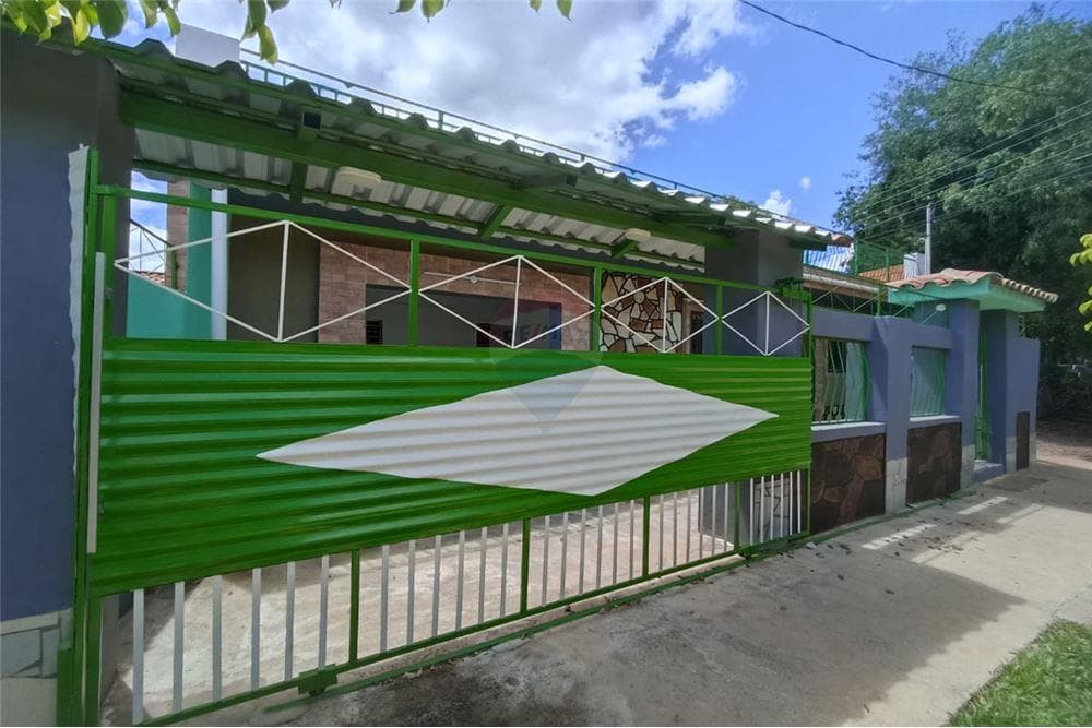 Casa en esquina zona yka'a Luque!, foto 2