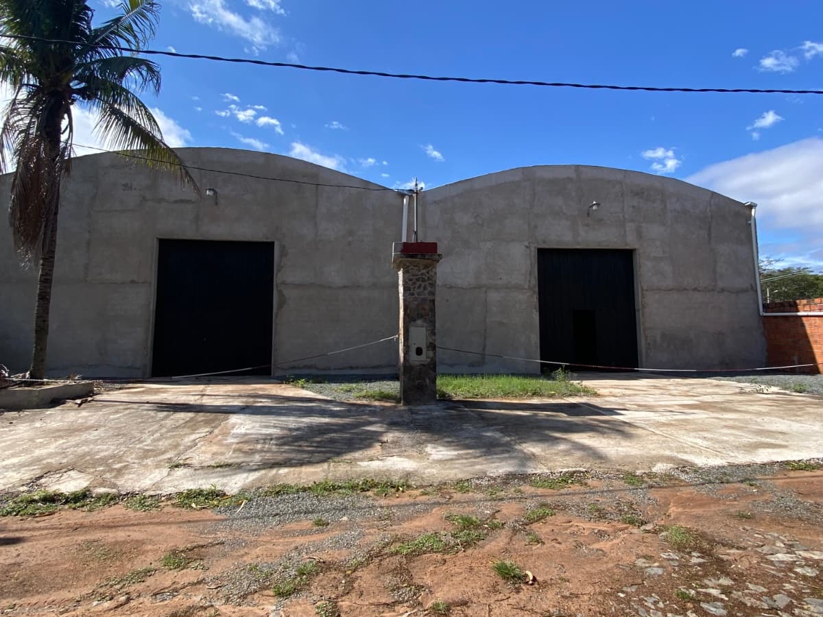 Tinglado A Estrenar En Villa Del Agrónomo, foto 1