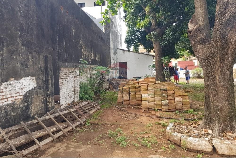 Terreno - Venta - San Lorenzo, Paraguay