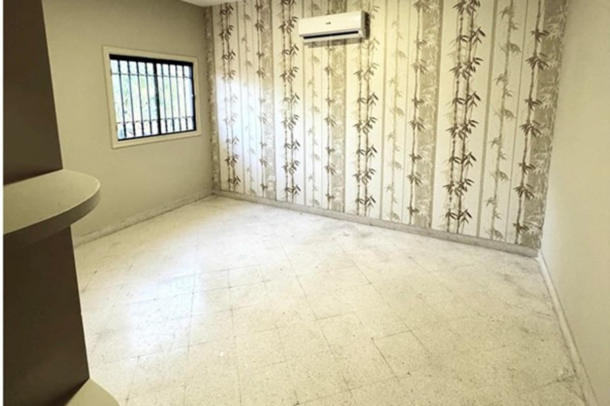 Casa de 5 dormitorios, en barrio mburicao, Asunción, foto 4