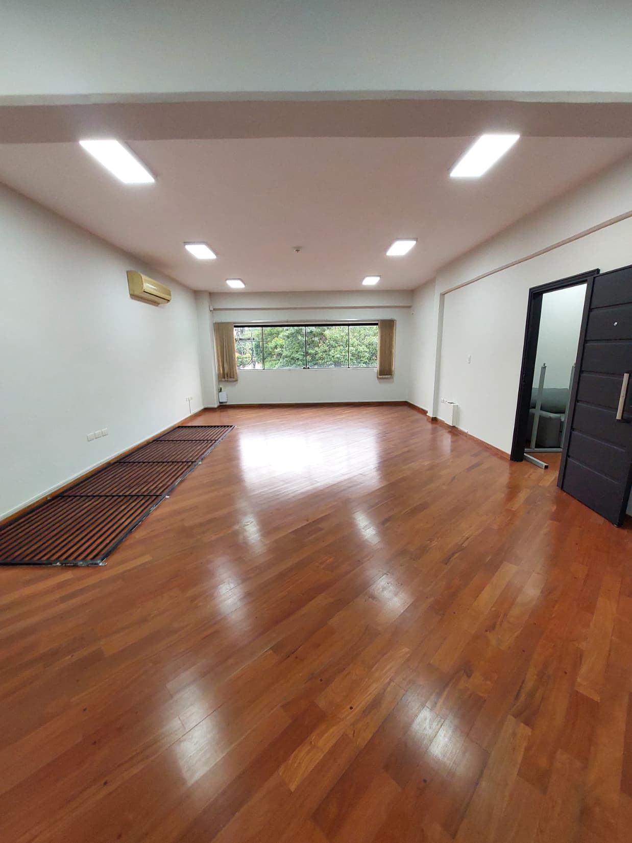 Oficina corporativa sin muebles sobre avda. Boggiani, foto 3