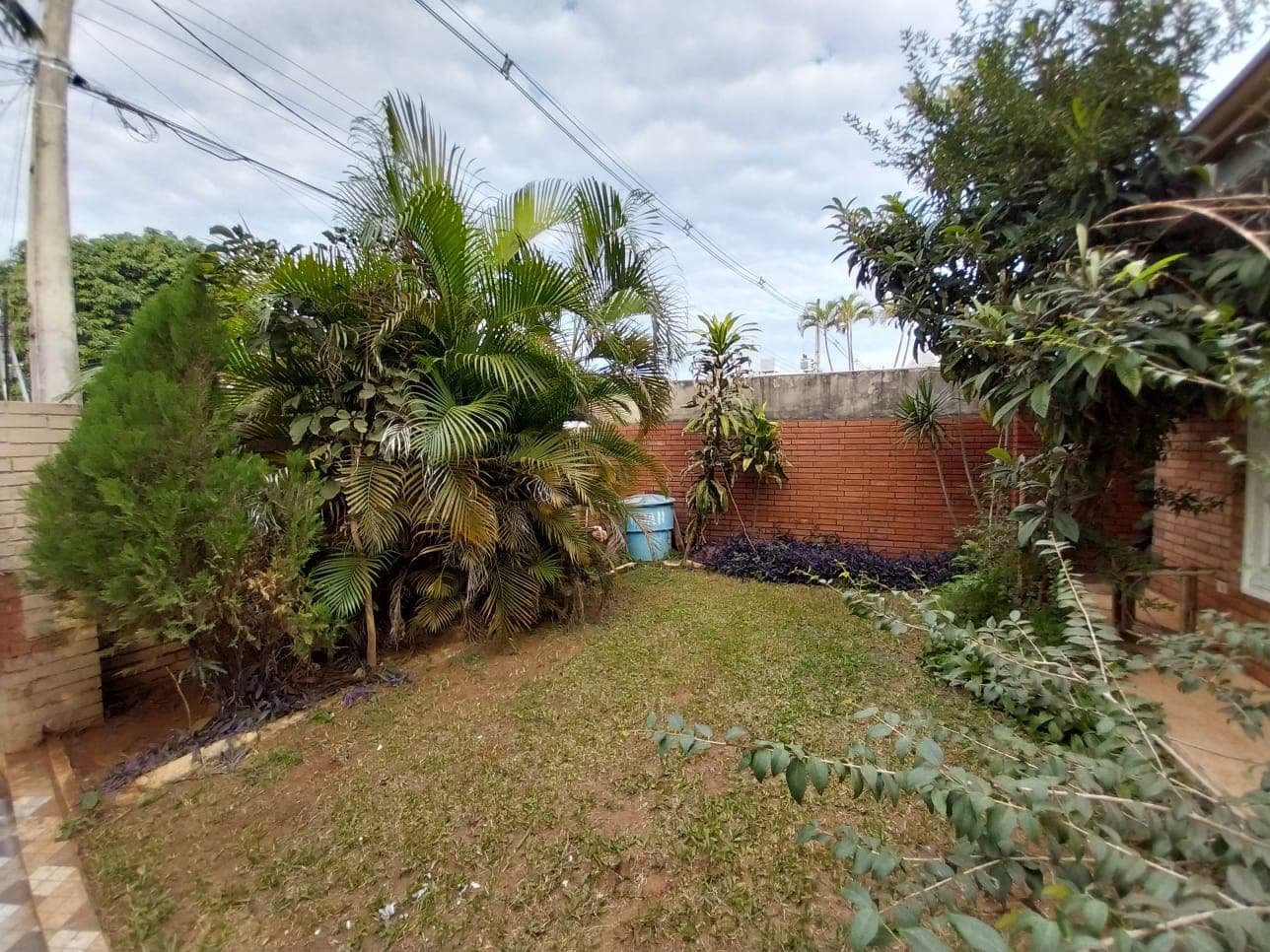 Terreno con casa en Villa Aurelia — foto 2