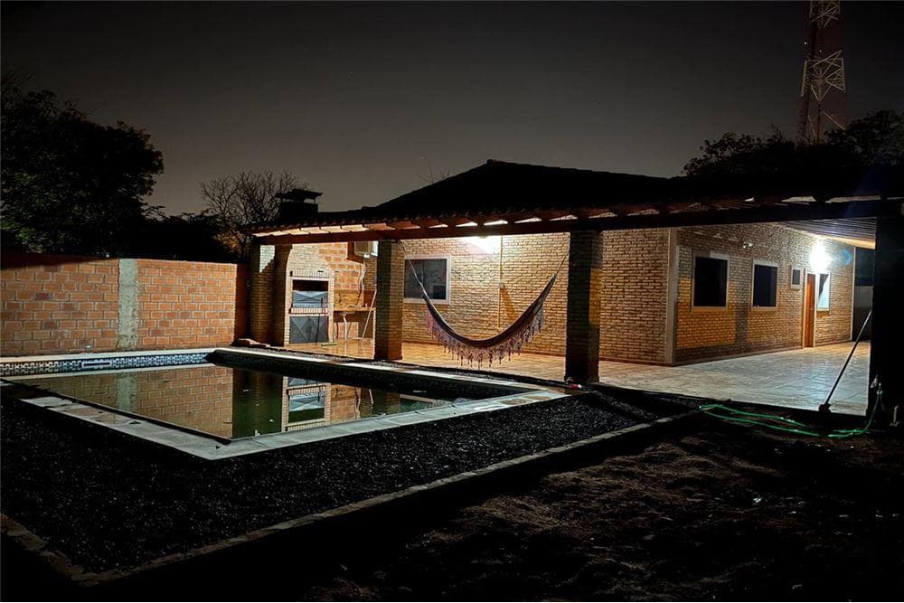 Casa con piscina en Luque, foto 5