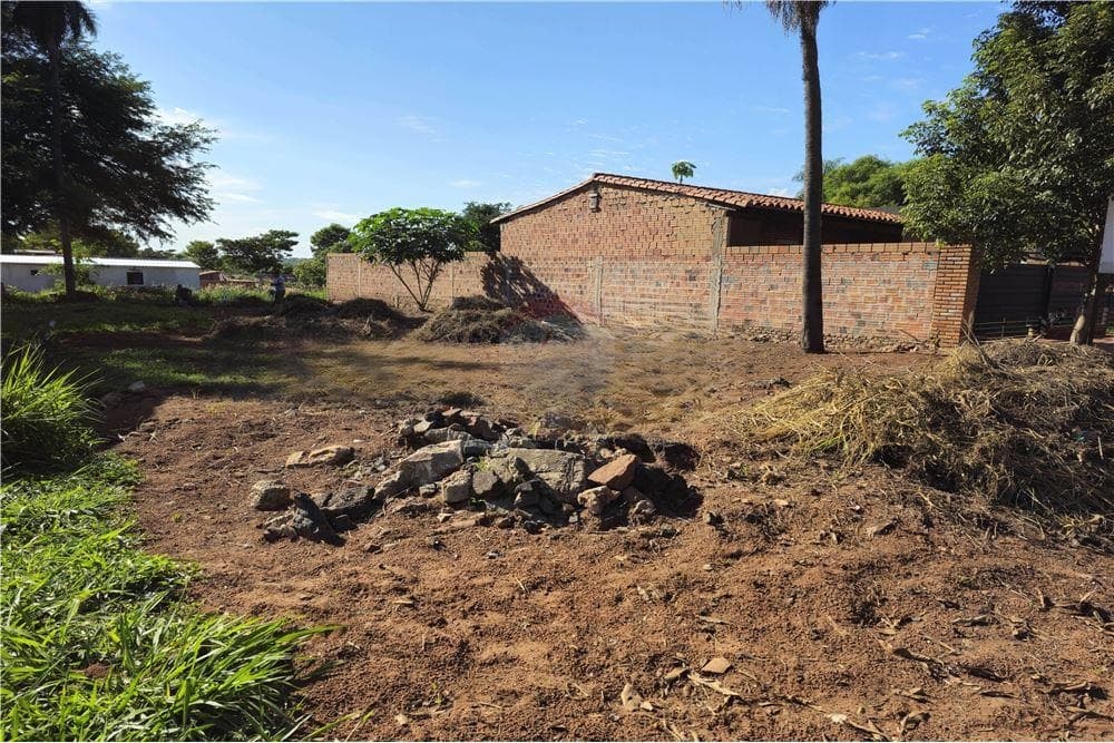 Terreno en venta en Ñemby – Bo. Uruguay -La Lomita — foto 5
