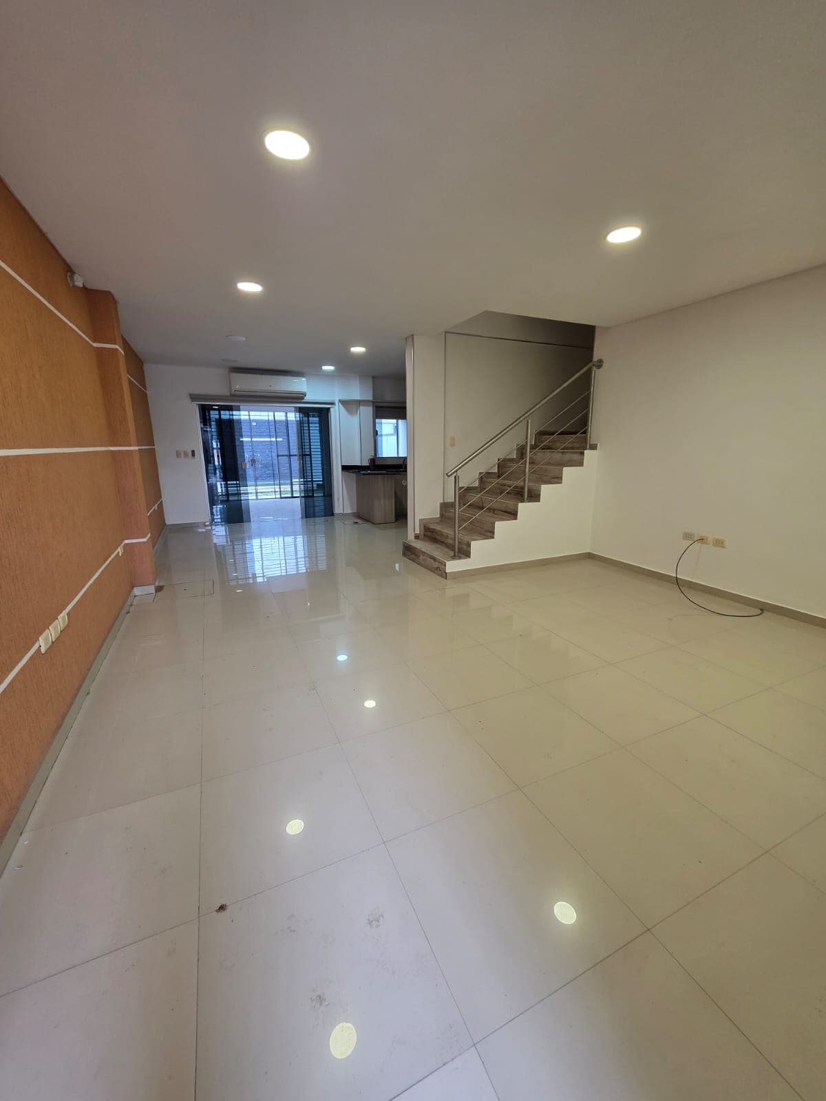 Duplex En Lambare, foto 4