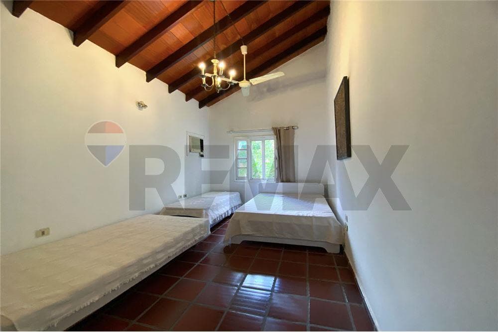 Casa - Alquiler - San Vicente, Paraguay, foto 2