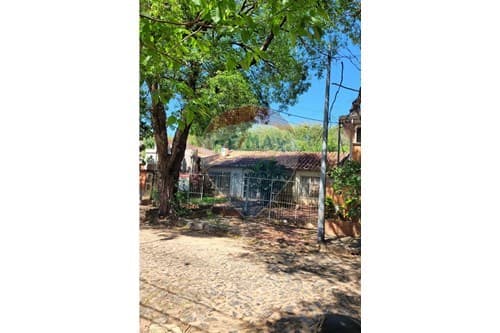 Terreno barrio mburicao, foto 2